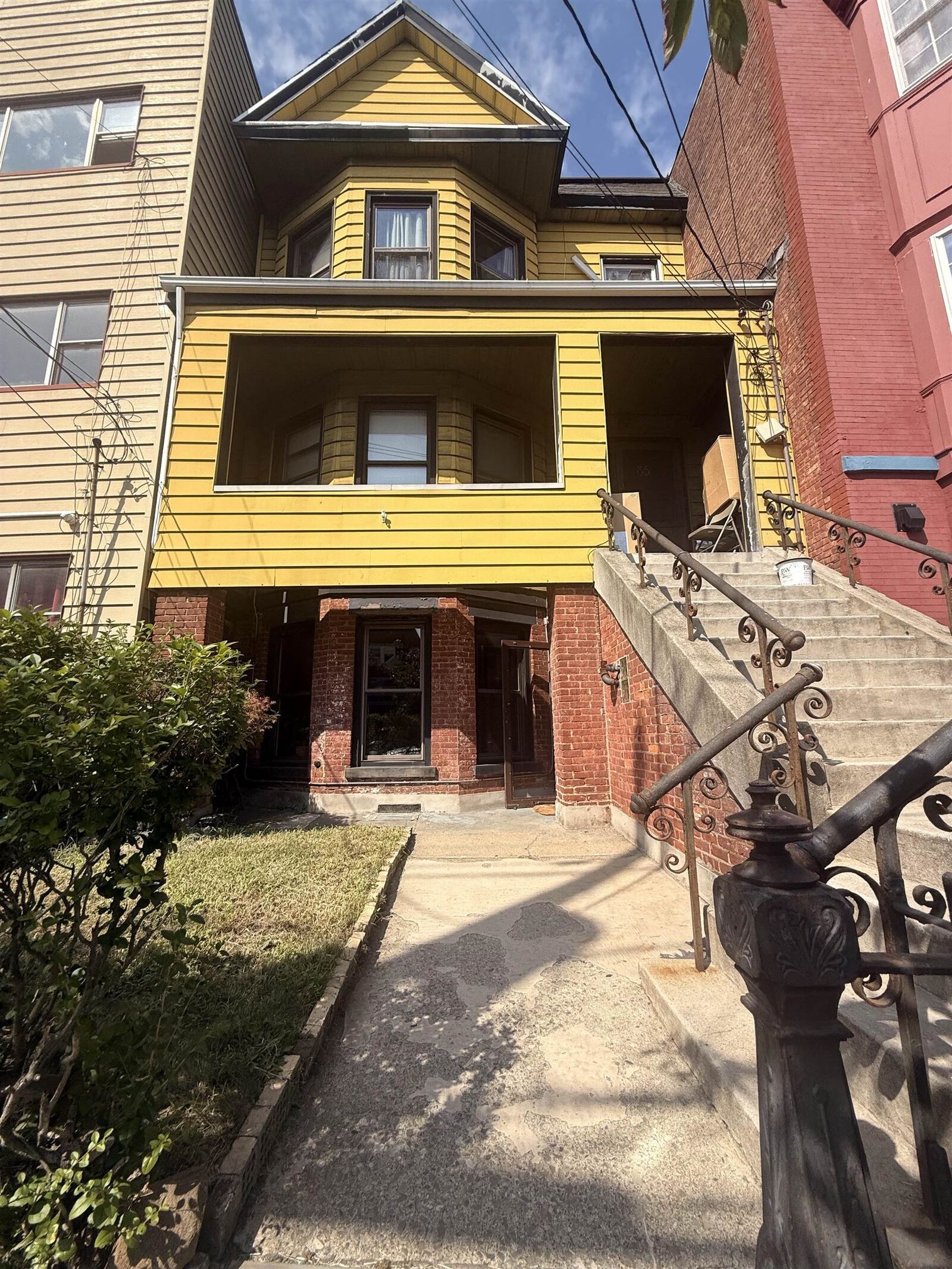 Property Photo:  85 Palisade Ave  NJ 07306 