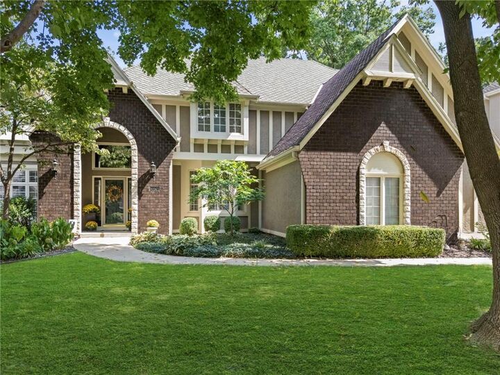 Property Photo:  13829 Hemlock Street  KS 66223 