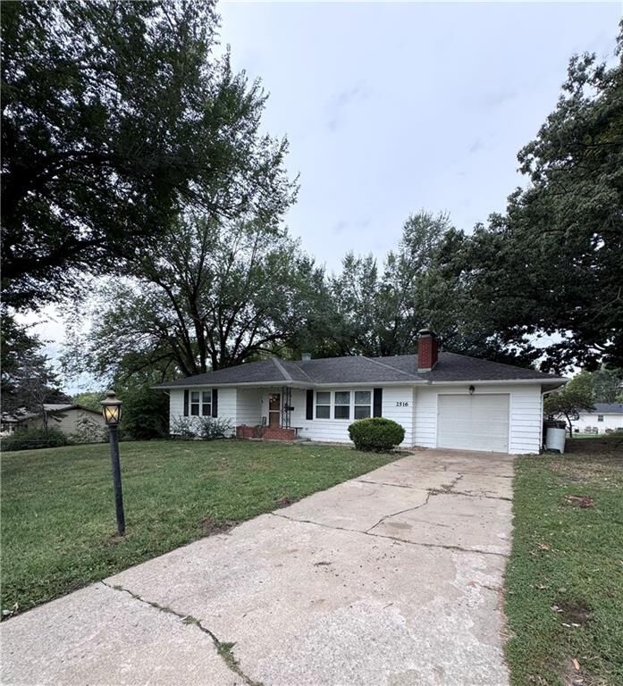 Property Photo: 2516 N 4th Street MO 64505