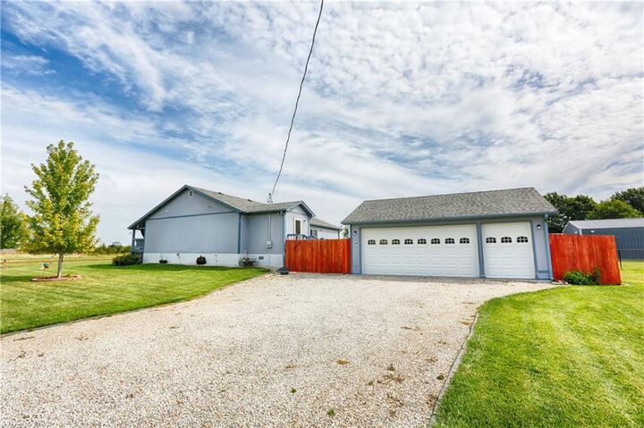 Property Photo:  90 Ravens Roost Drive  KS 66040 