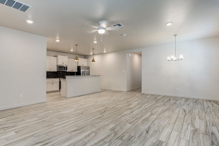 Property Photo:  7046-7052 41st Street  TX 79407