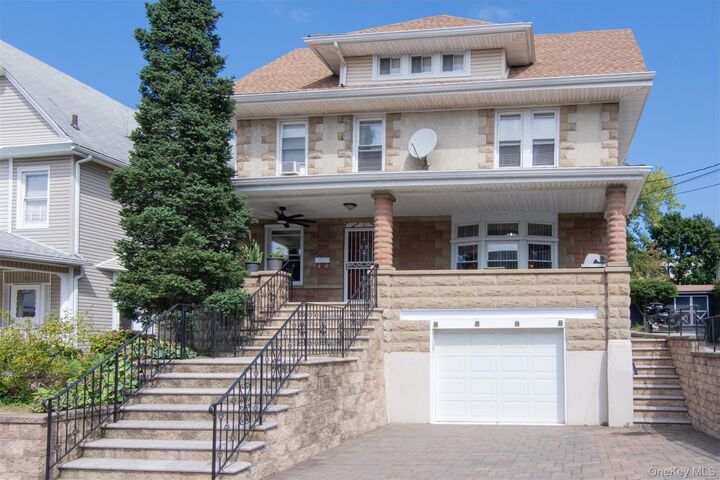 17 Lake Avenue  Yonkers NY 10703 photo