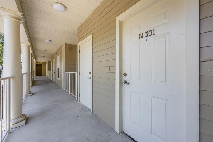 Property Photo: 4941 SW 91st Terrace N301 FL 32608
