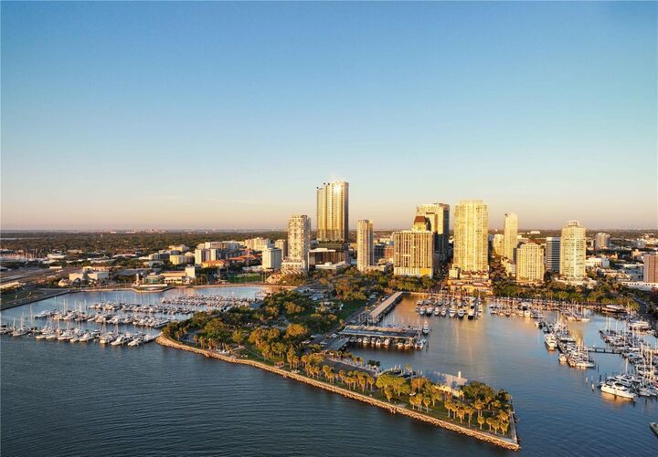 Property Photo: 150 2nd Avenue S 2301 FL 33701