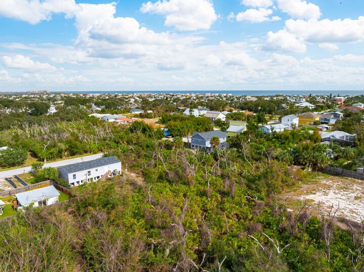 Property Photo:  22 Marquette Avenue  FL 32137 