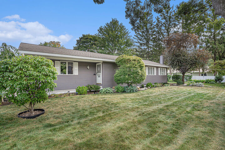 Property Photo: 2401 Marquard Avenue MI 49445
