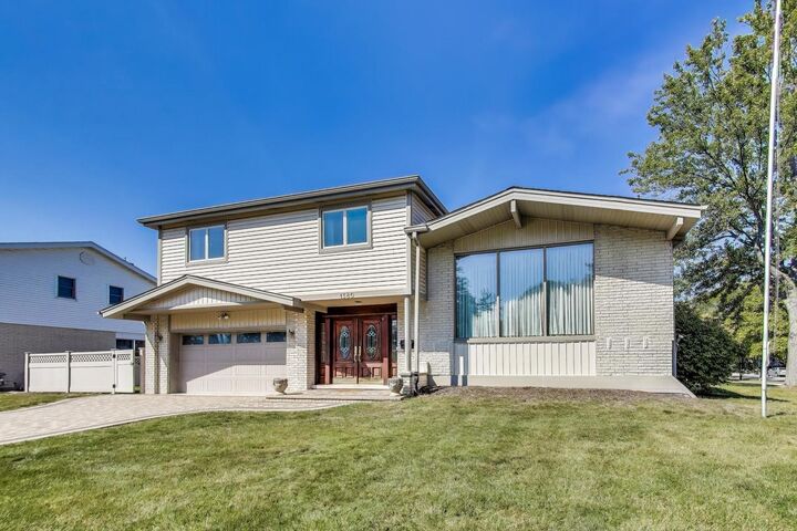 Property Photo:  1580 Habberton Avenue  IL 60068 