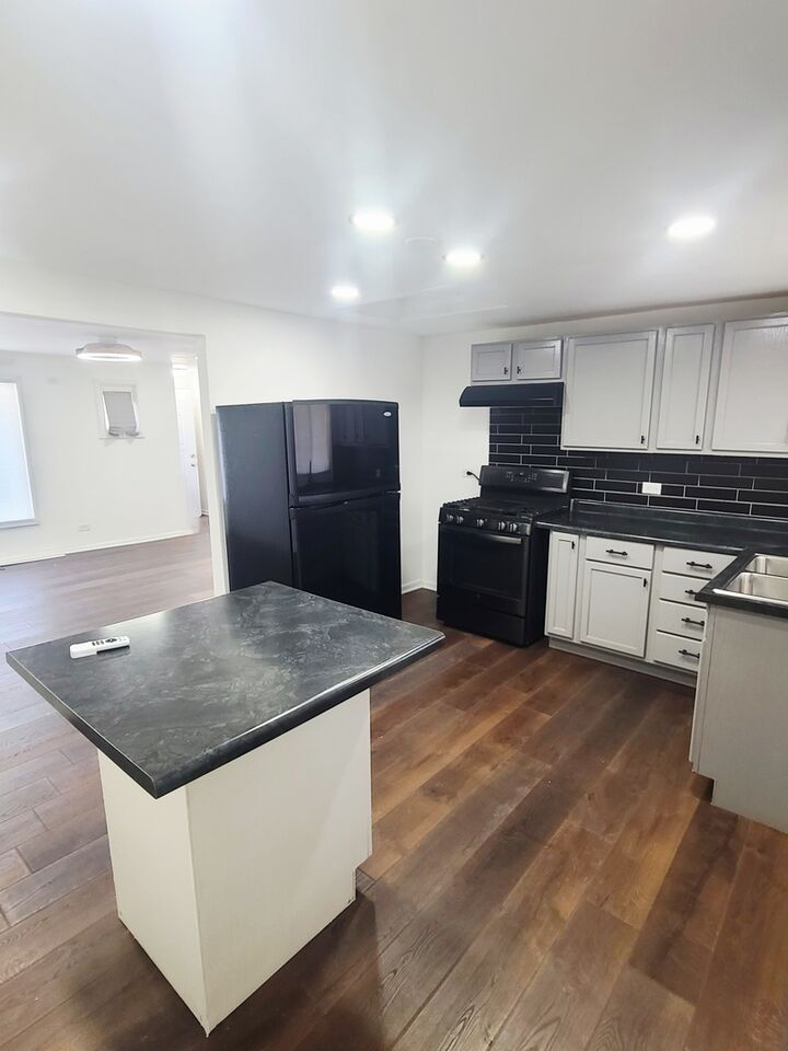 Property Photo:  3206 W Lydia Avenue 0  IL 60472 