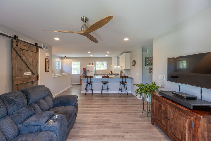 Property Photo: 1721 State Route 31 IL 60543