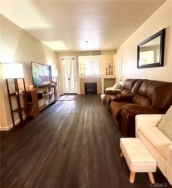 Property Photo:  41410 Juniper Street 1121  CA 92562 