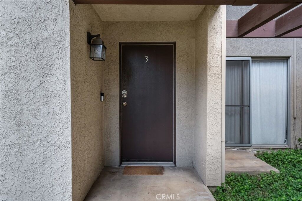 Property Photo:  4424 W San Jose St 3  CA 91763 