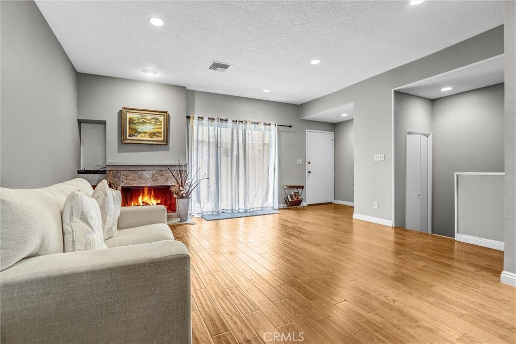 Property Photo:  18242 Burbank Boulevard 8  CA 91356 