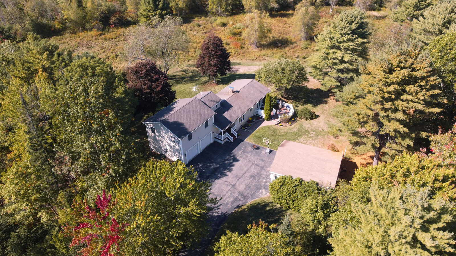 Property Photo: 818 Forest Avenue ME 04473