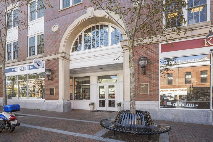 Property Photo:  18 Congress Street  NH 03801 