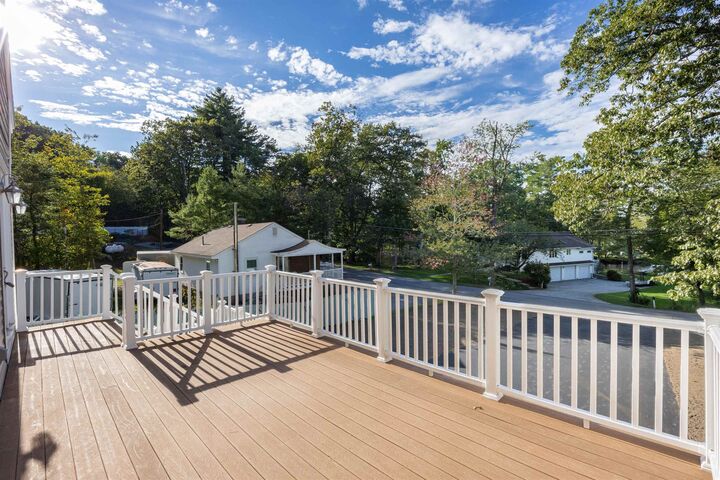 Property Photo:  136 Shore Drive  NH 03079 