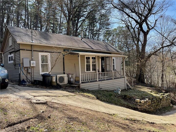 17 Berryville Avenue  Eureka Springs AR 72632 photo