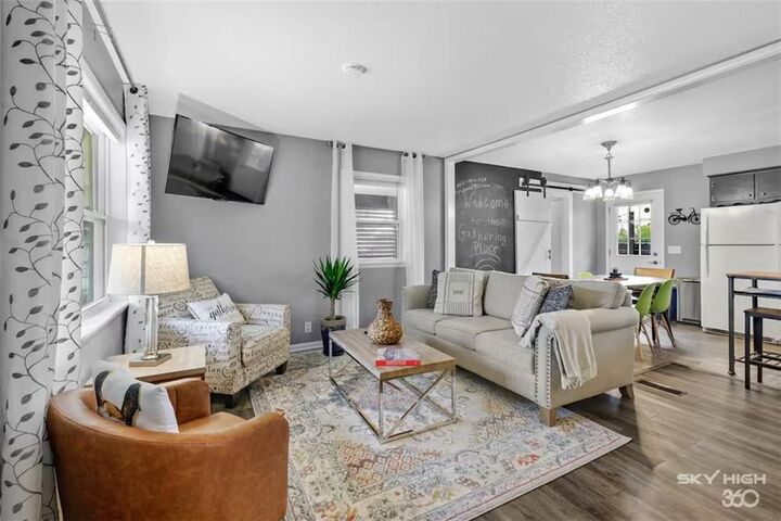 Property Photo: 110 SE 13th Street AR 72712