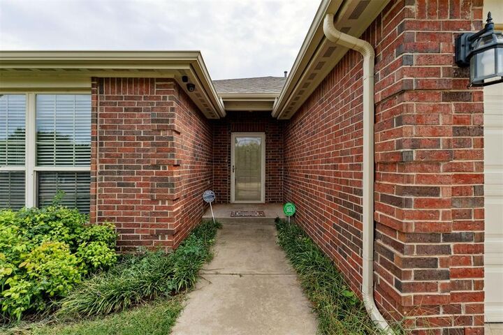 Property Photo:  6744 NW 125th Court  OK 73142 