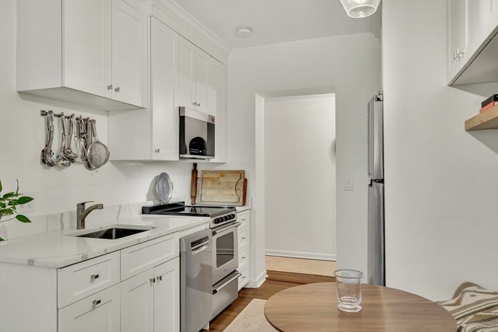 Property Photo:  40 Commonwealth Ave A  MA 02116 