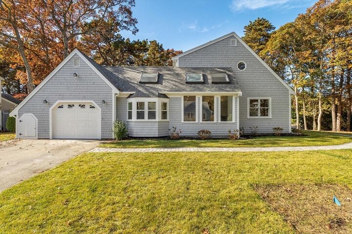 Property Photo:  15 Square Rigger Ln  MA 02601 