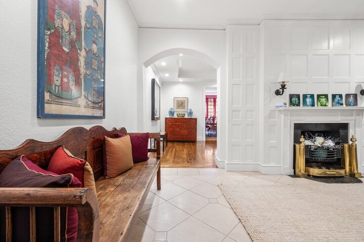 Property Photo:  32 Lime St  MA 02108 