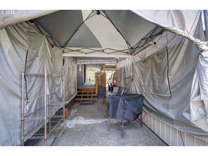 Property Photo: 5404 NE 121st Ave 59 WA 98682