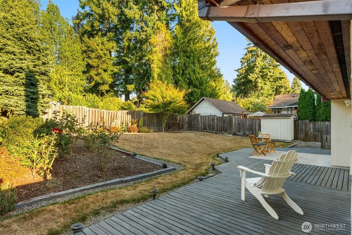 11516  Bartlett Avenue NE  Seattle WA 98125 photo