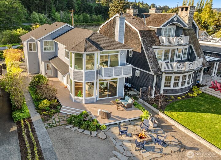 Property Photo:  1882  Shore Avenue  WA 98249 