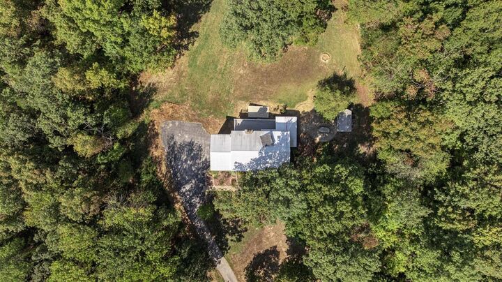 Property Photo:  850 Minnie Way  KY 42101 