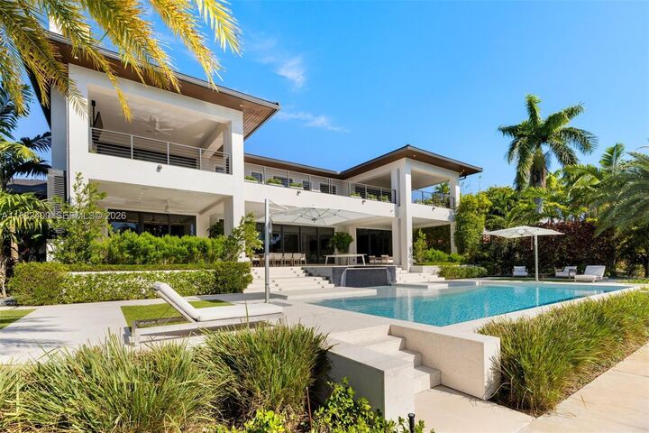 Property Photo: 9360 Balada St FL 33156