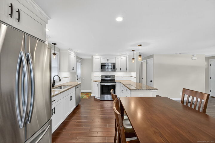 Property Photo:  222 Robbins Avenue  CT 06111 