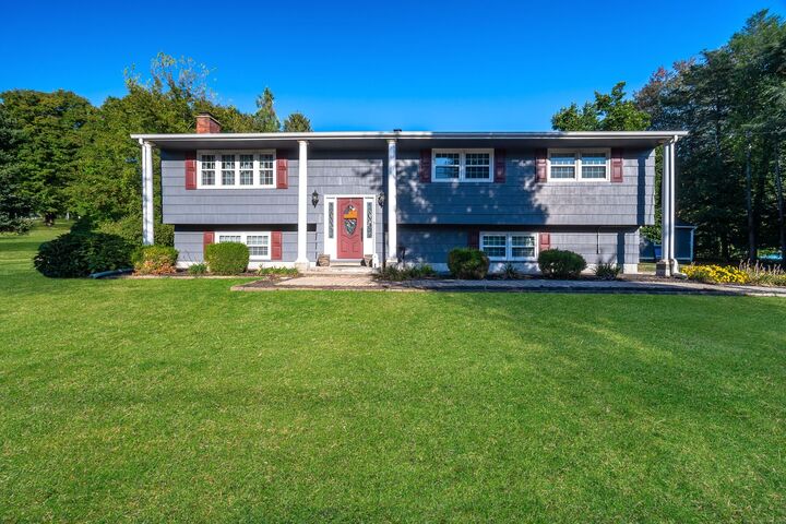 300 Mill Road  North Haven CT 06473 photo
