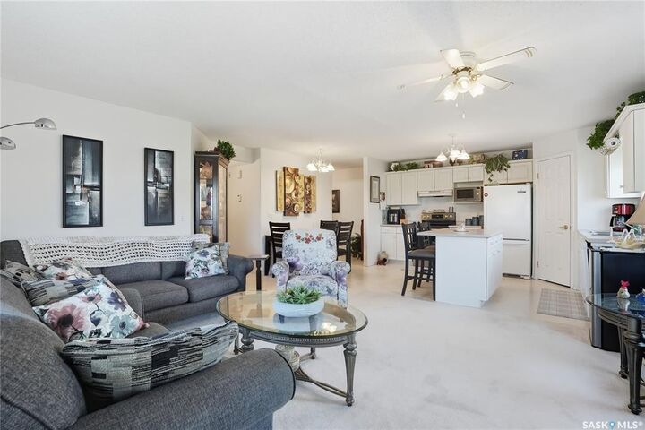 Property Photo: 934 Heritage View 302 SK S7H 5R9