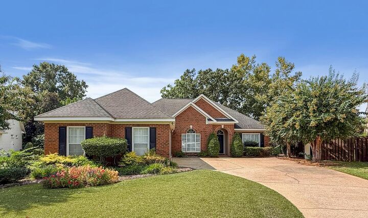 612 Jamestown Blvd  Dothan AL 36301 photo