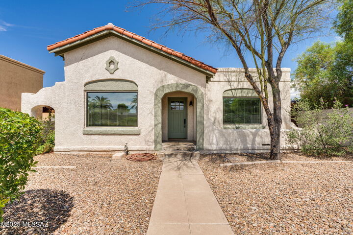 Property Photo:  2615 E 6th Street  AZ 85716 