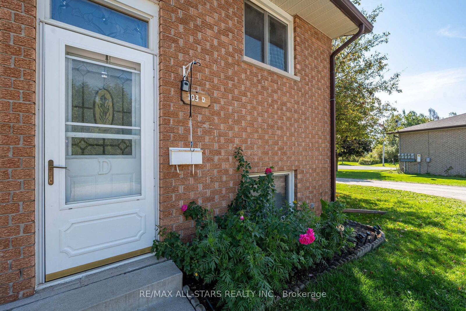 Photo de la propriété:  103 D Rita Crescent  ON K0L 2W0 