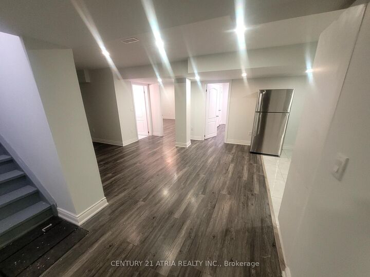 Property Photo:  11 Mugford Crescent Lower  ON L6Y 6A7 