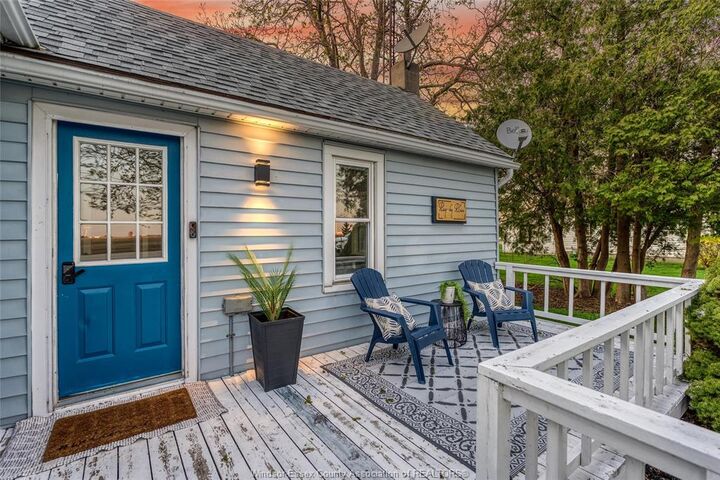 Property Photo:  54 Main St  ON N0P 1L0 