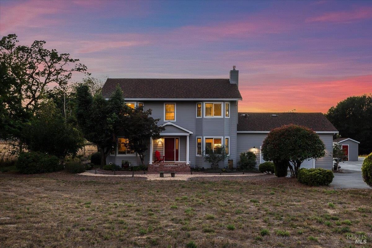 Property Photo:  4952 Gravenstein Highway  CA 95472 