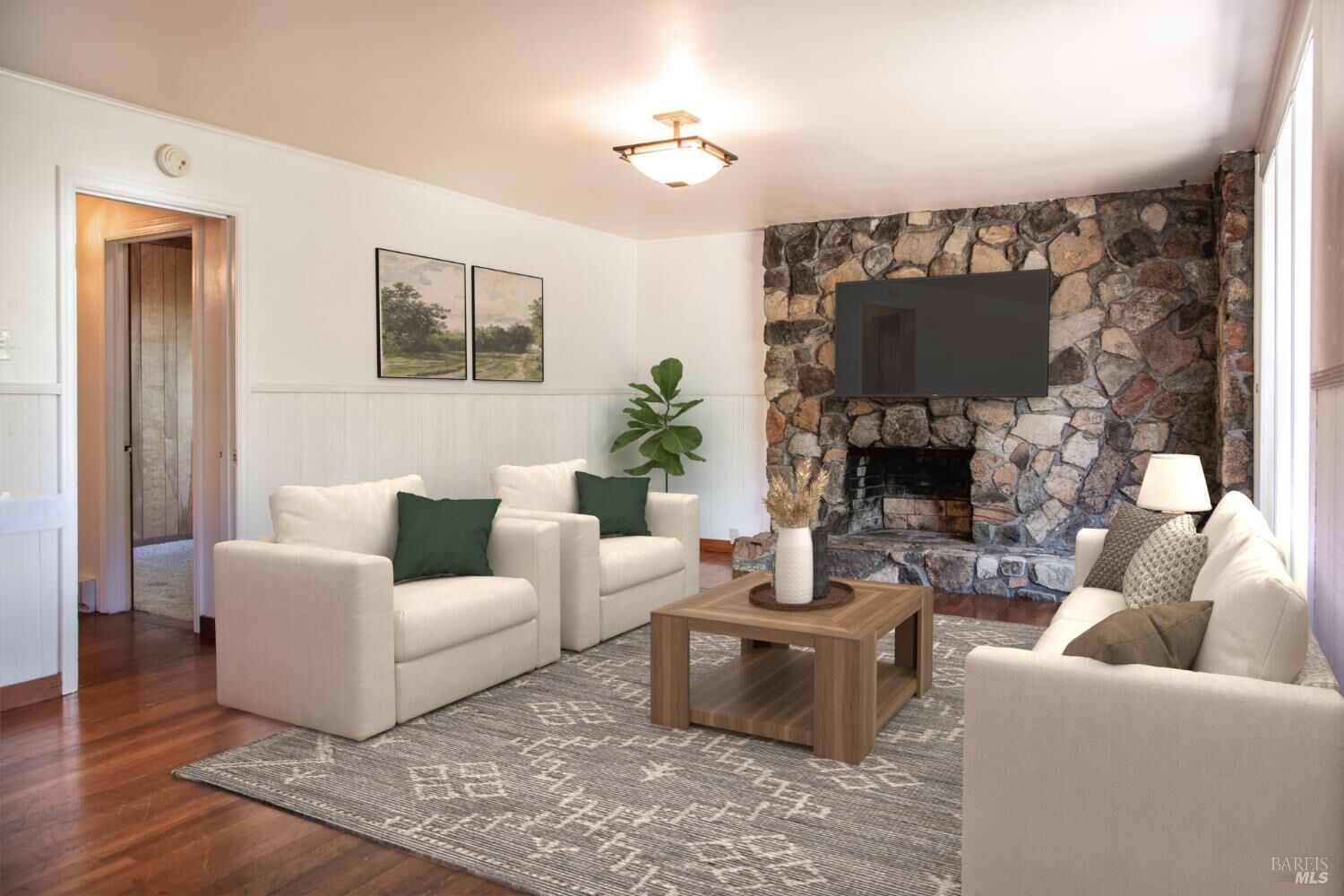 Property Photo:  176 Railroad Avenue  CA 94973 