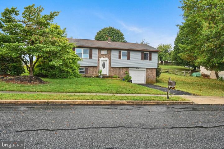 Property Photo: 118 Charles Boulevard PA 19608