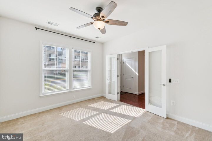 Property Photo: 17258 Herring Gull Lane VA 22026