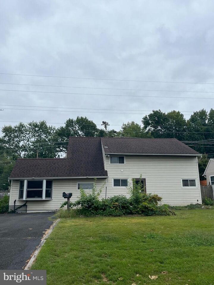 Property Photo:  64 Ruby Lane  PA 19055 
