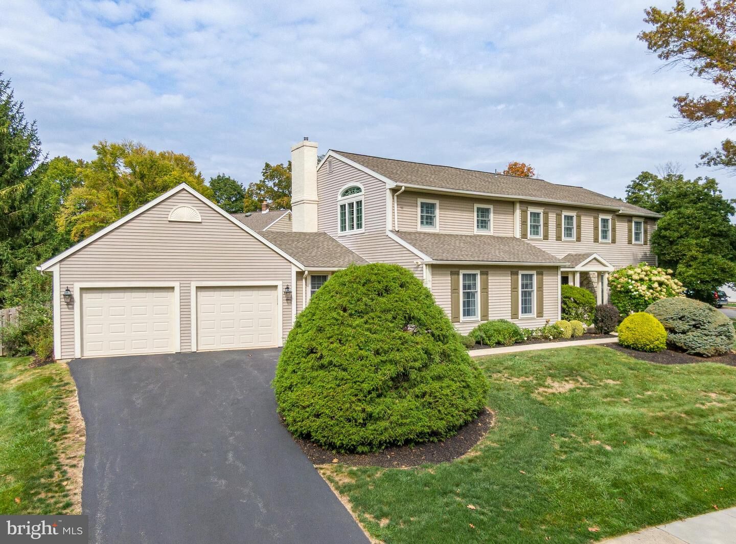 Property Photo:  1801 Reading Boulevard  PA 19610 