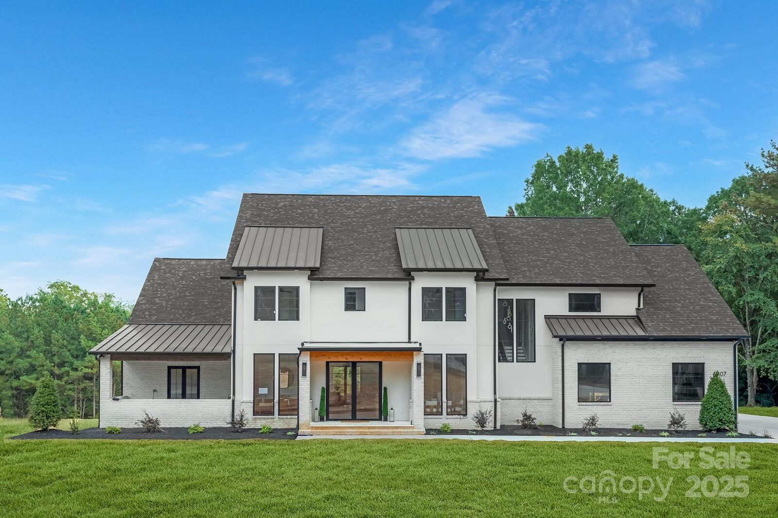 Property Photo:  6907 Weddington Matthews Road  NC 28104 