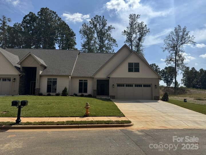 4047 Stadler Drive NE  Conover NC 28613 photo