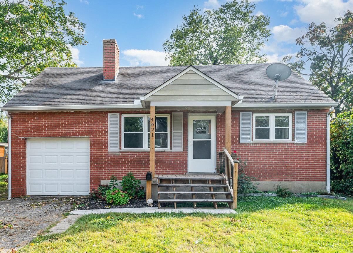 Property Photo: 4621 Cooper Road OH 45242