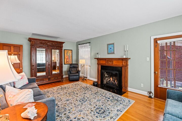 Property Photo:  1618 Larmon Court  OH 45224 