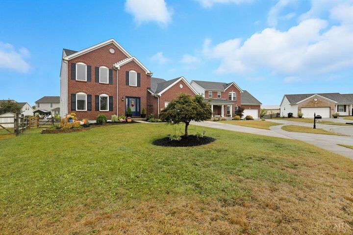 Property Photo:  214 Hickory Court  OH 45030 