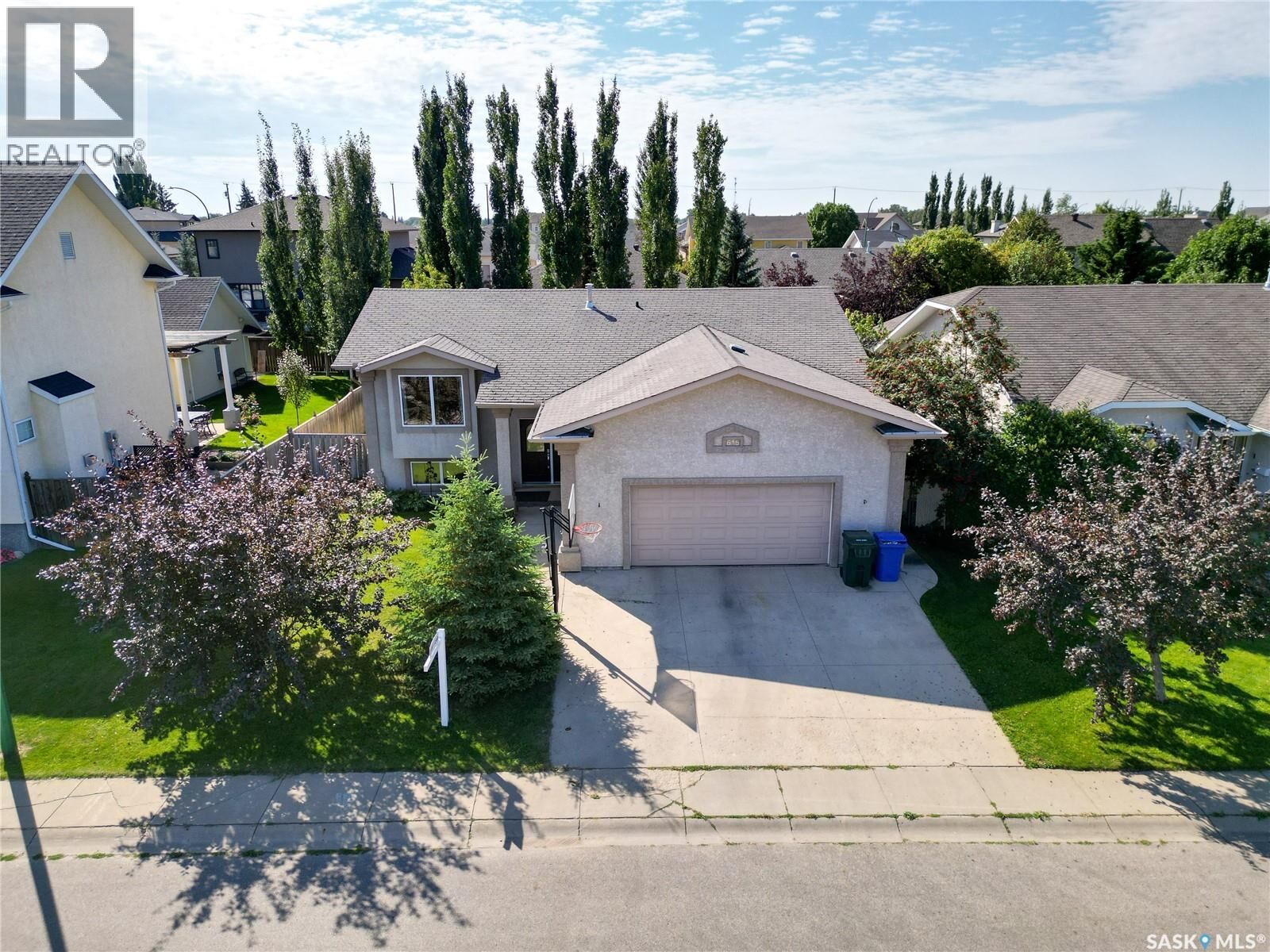 Property Photo:  615 Casey Road  SK S6V 8C9 